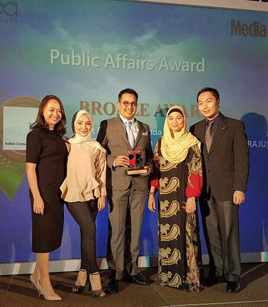 bzbee-consult-bags-public-affairs-award-at-the-malaysia-pr-2015-16-awards